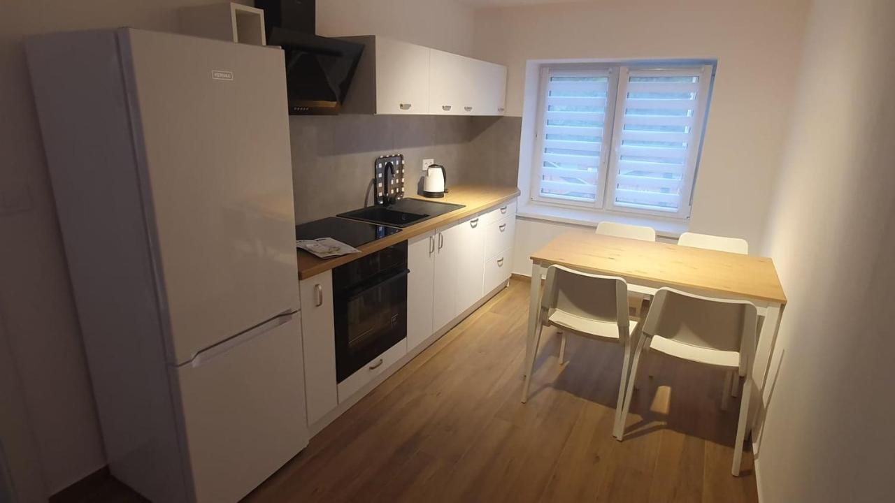 Dom Pod Groniem Hotel Rzyki Bagian luar foto
