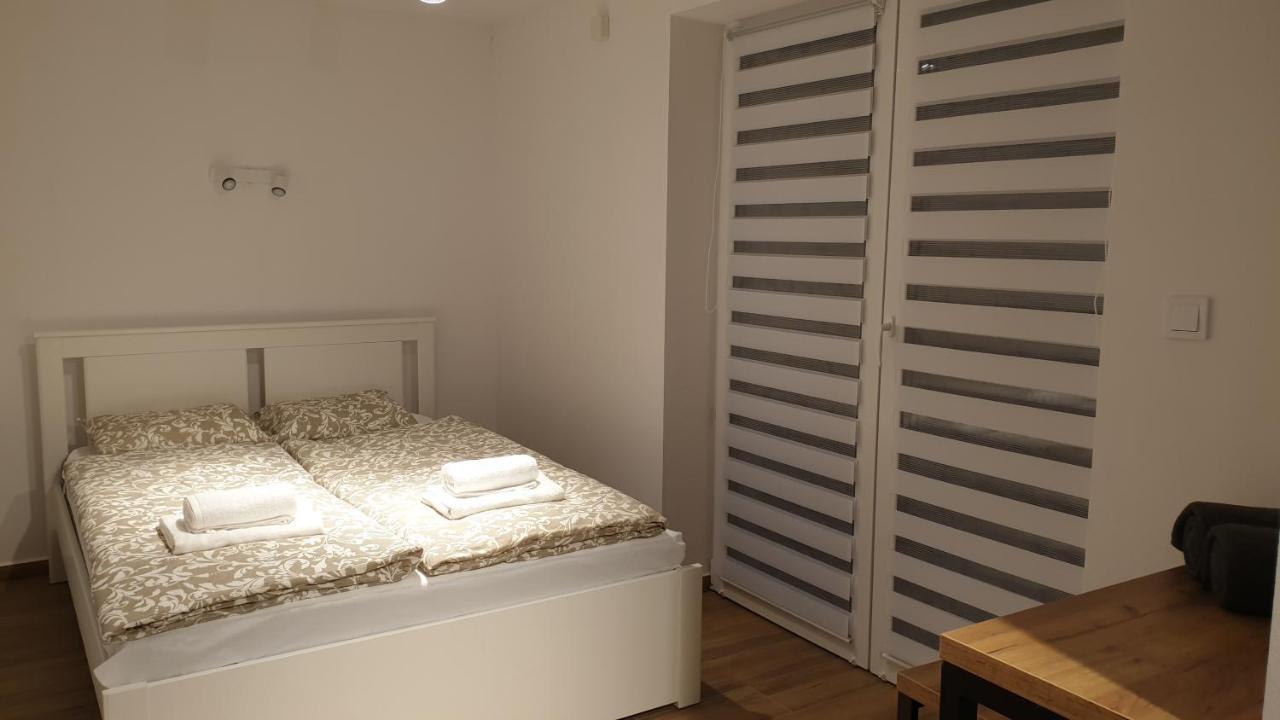 Dom Pod Groniem Hotel Rzyki Bagian luar foto
