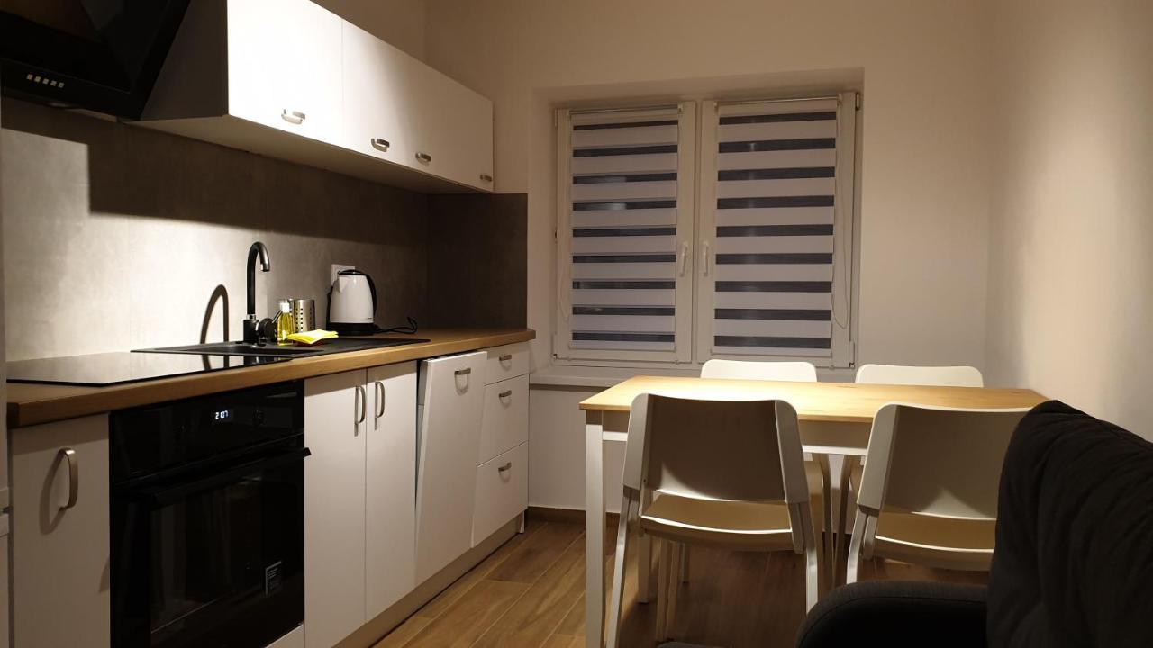Dom Pod Groniem Hotel Rzyki Bagian luar foto