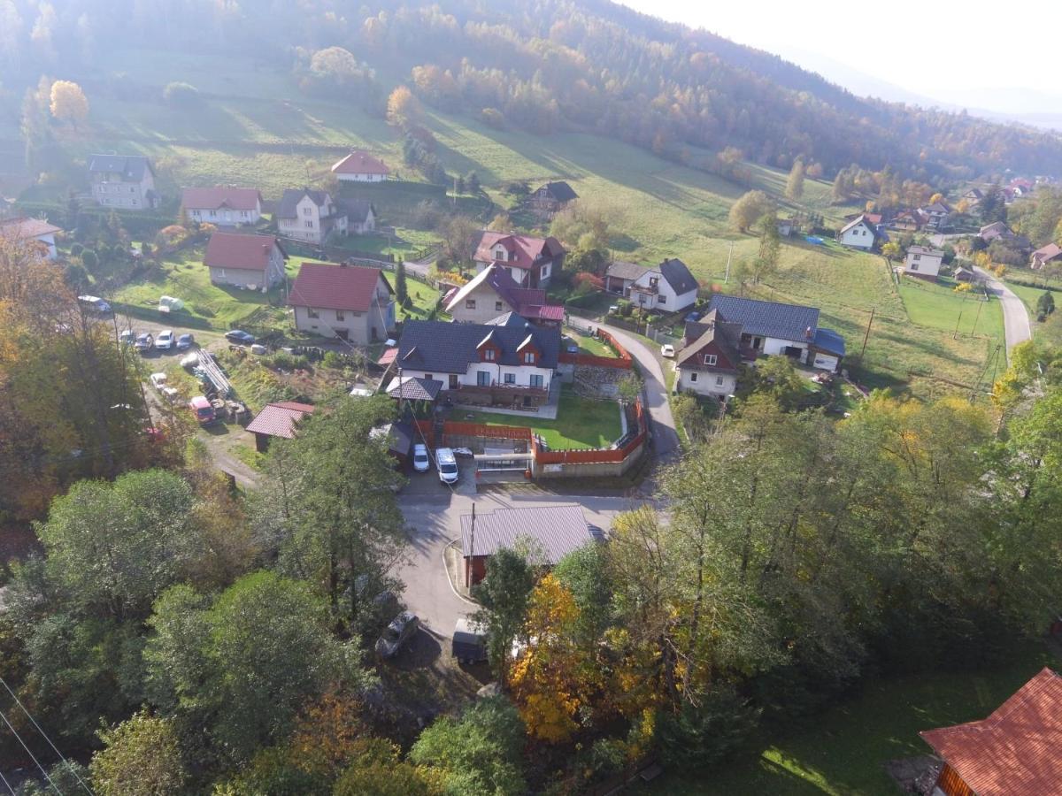 Dom Pod Groniem Hotel Rzyki Bagian luar foto