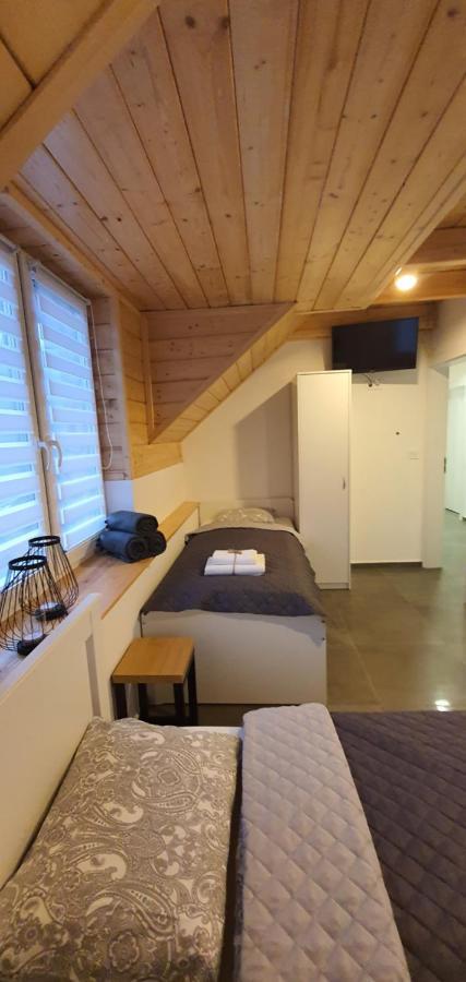 Dom Pod Groniem Hotel Rzyki Bagian luar foto